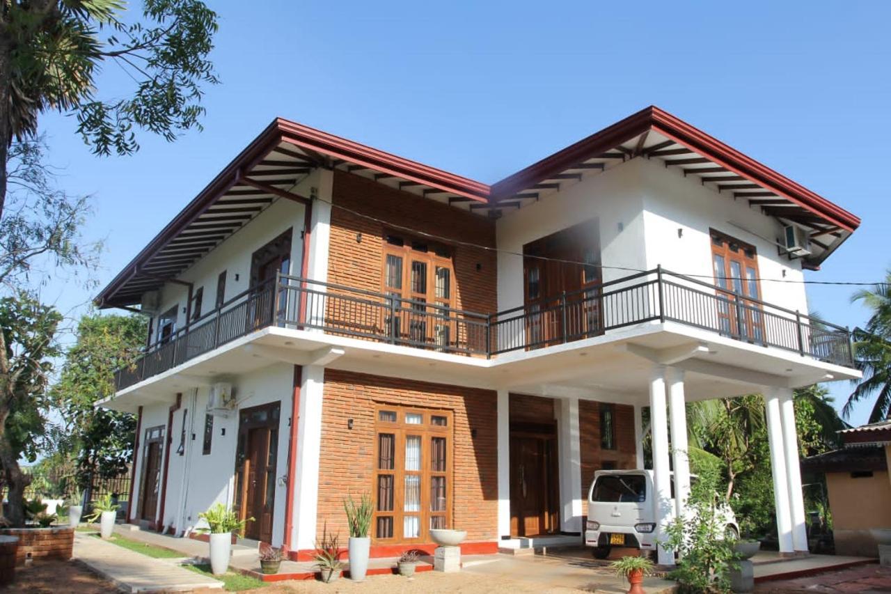 Green Shield Resort Anuradhapura Ngoại thất bức ảnh