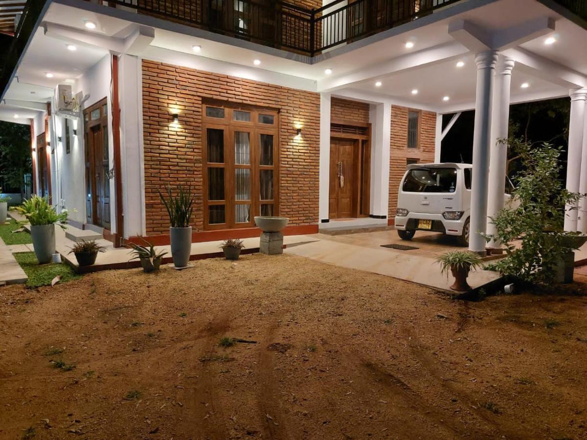 Green Shield Resort Anuradhapura Ngoại thất bức ảnh