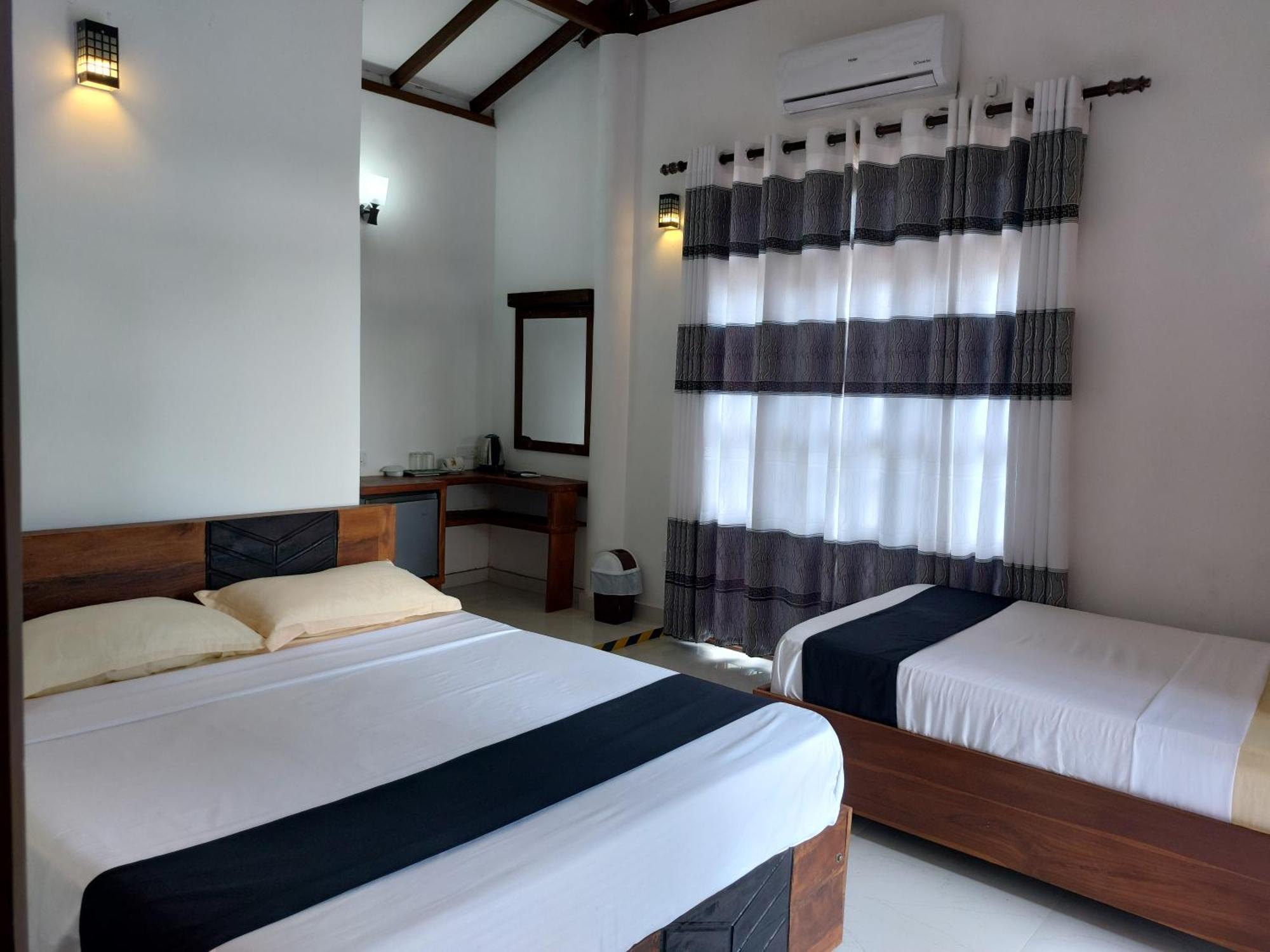 Green Shield Resort Anuradhapura Ngoại thất bức ảnh