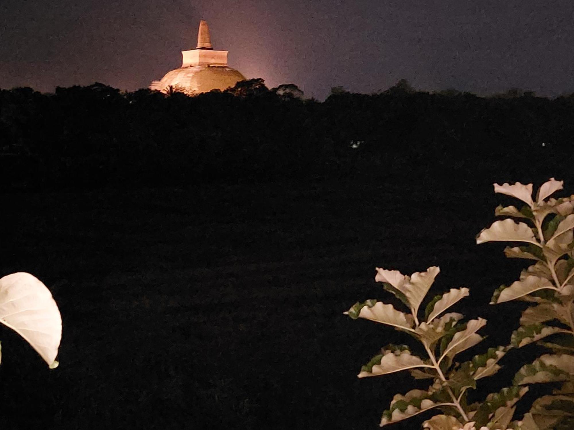 Green Shield Resort Anuradhapura Phòng bức ảnh